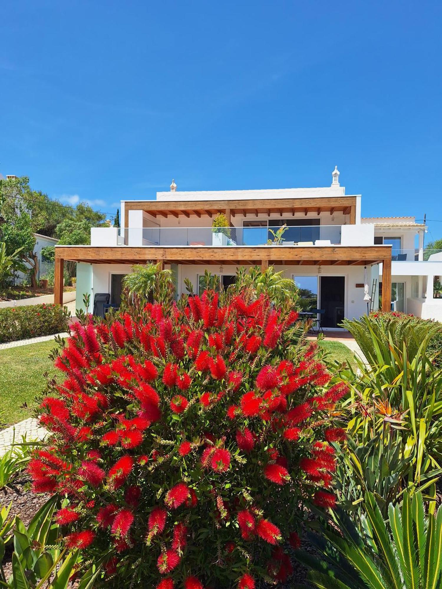 Romantik Villa Salema Exterior photo