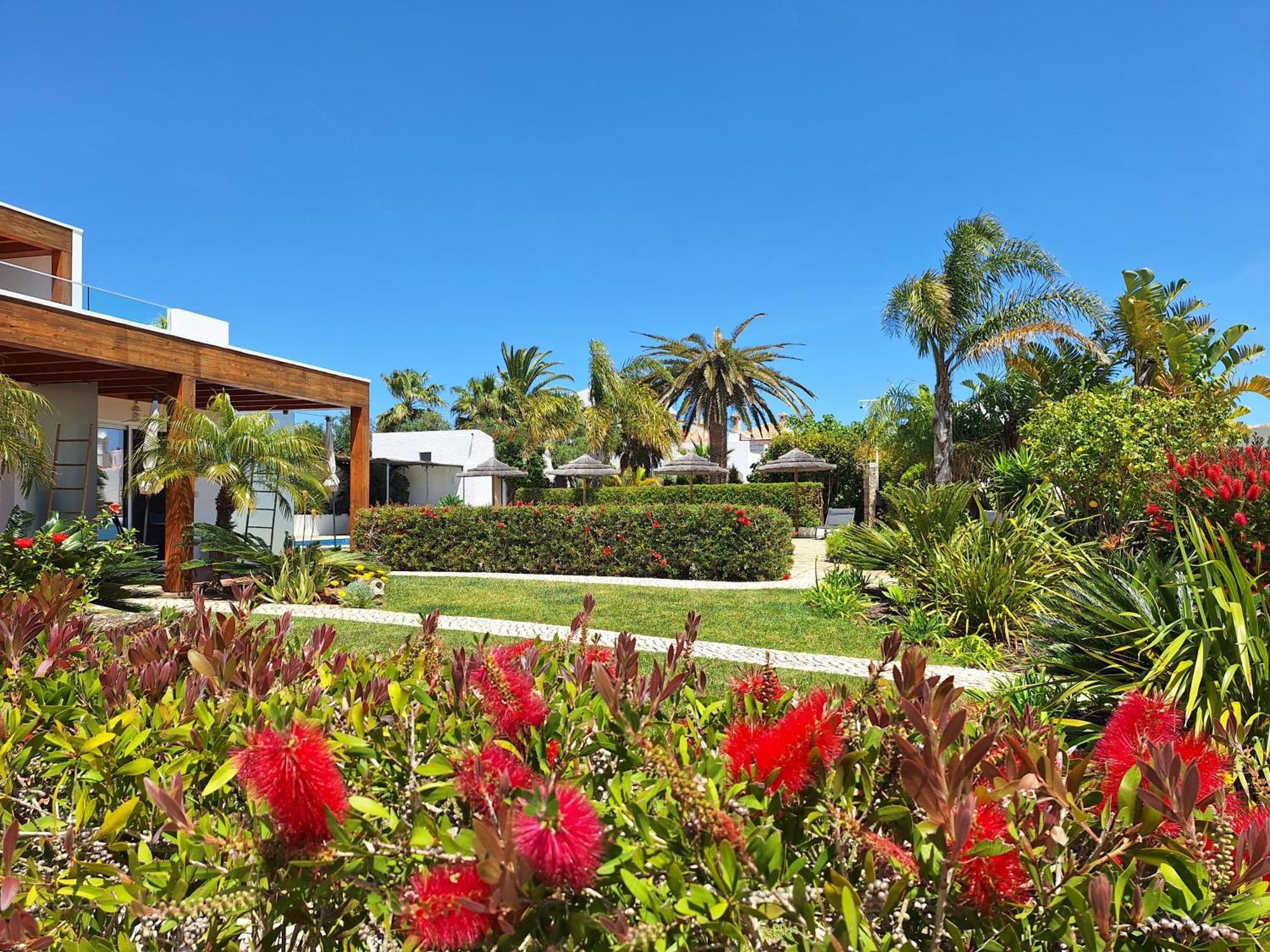 Romantik Villa Salema Exterior photo